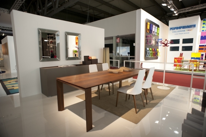 Стенд Calligaris на выставке Salone internazionale del mobile 2012