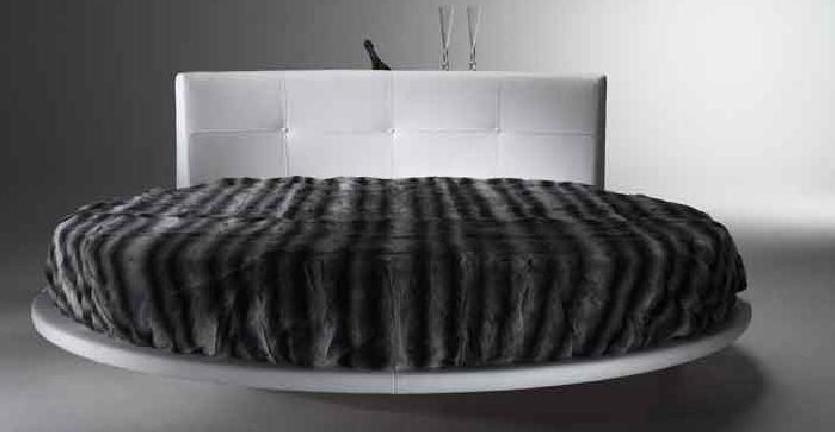 Дизайнерская кровать Reflex & Angelo Cristal