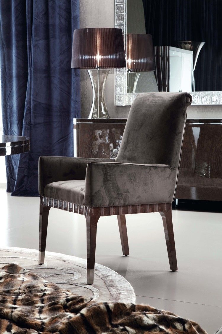 Стул с подлокотниками Giorgio Collection Arm chair