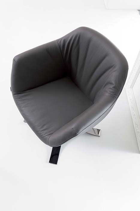 Дизайнерское кресло Ozzio S451 Nigel