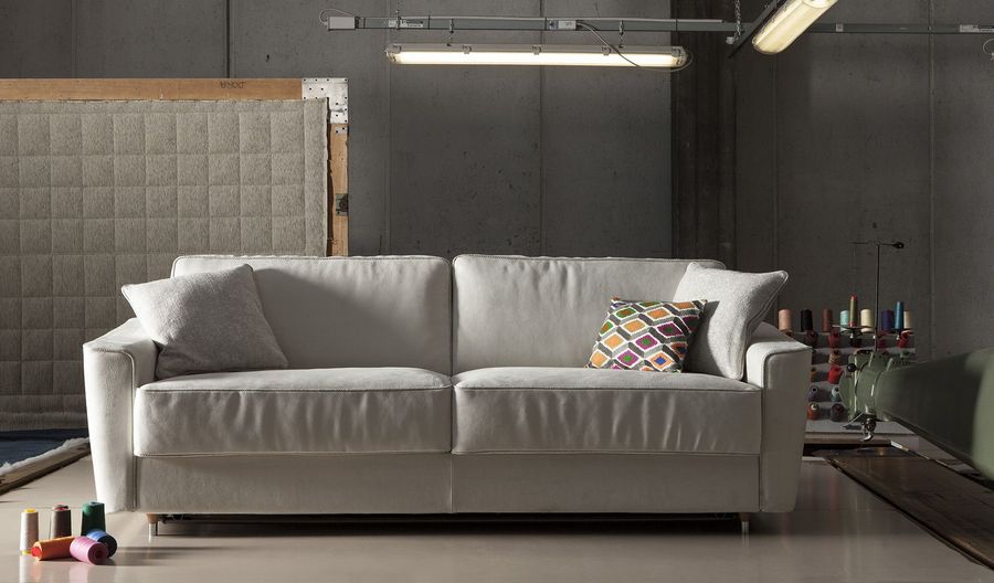 Современный диван Milano Bedding Petrucciani