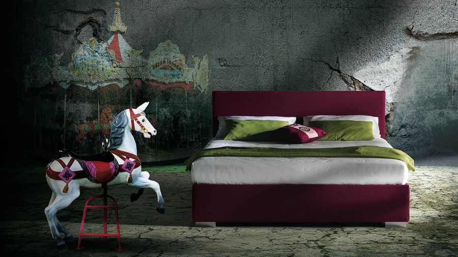 Кровать с высоким изголовьем Milano Bedding Pacific