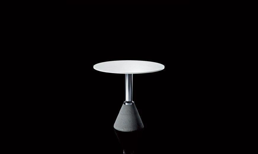 Дизайнерский круглый стол на конусе Magis Table_One Bistrot