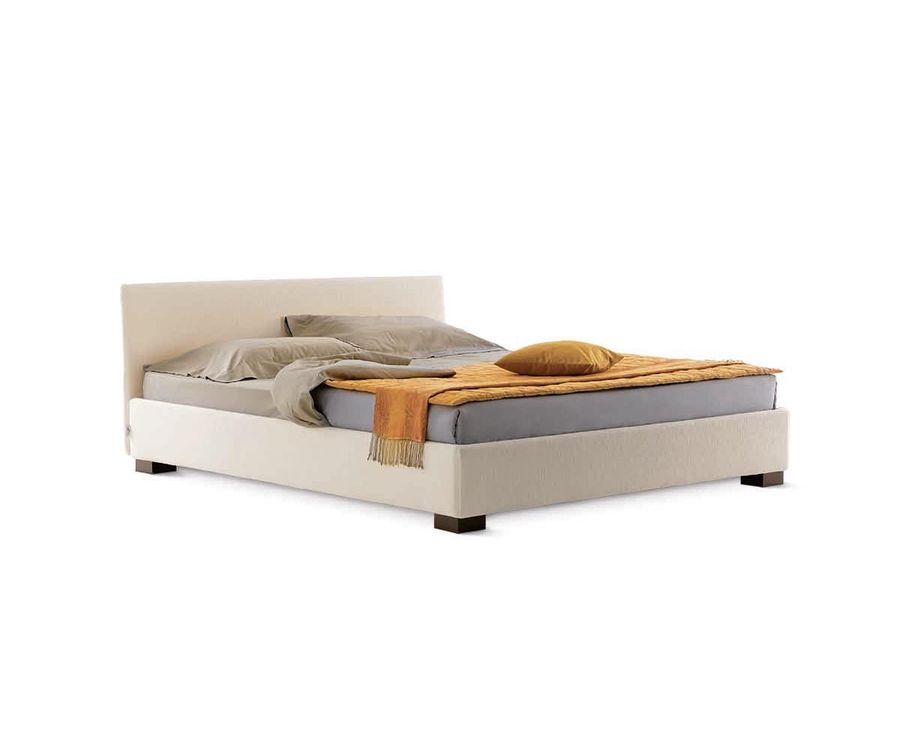 Элегантная кровать Horm Figi Letto