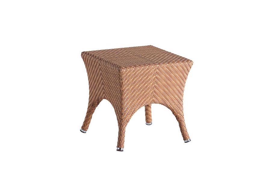 Плетенный столик Point Breda Auxiliar Table