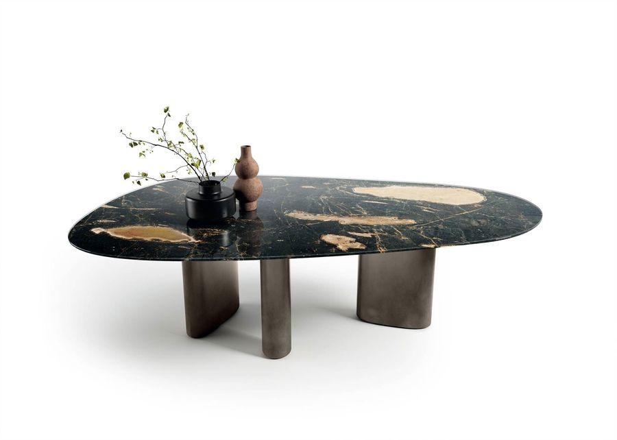Обеденный стол Lago Hoa Table