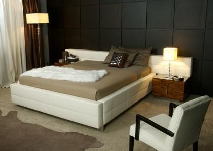 Кровать Mobilidea Milano  (325x242x80h) - от 6 660 евро.