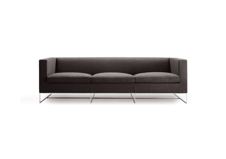 Трехместный диван Minotti Klee