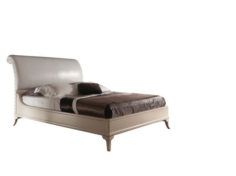 Кровать с высоким изголовьем Bizzotto Art. 456