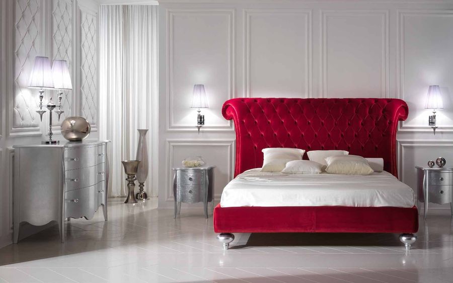 Кровать с высоким мягким изголовьем DV Home Icon