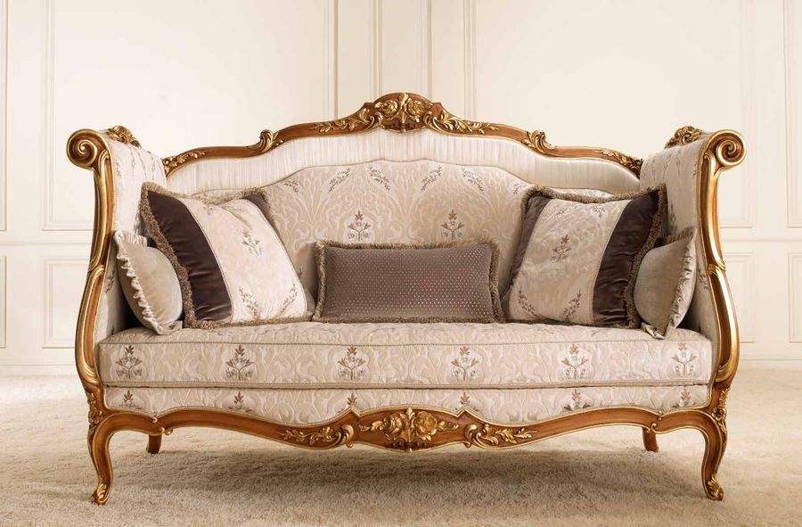 Диван с высокой спинкой Bedding Majestic