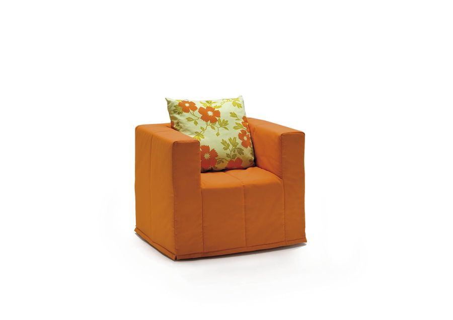 Дизайнерское кресло Milano Bedding Winnie