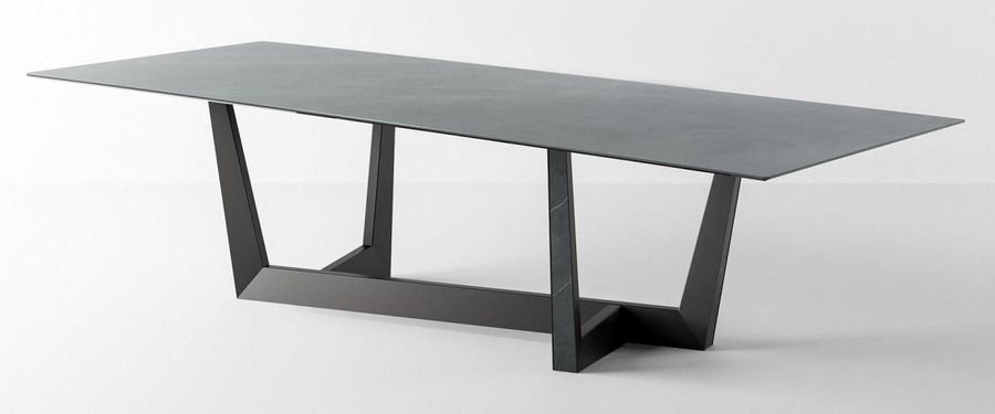 Обеденный стол на стальной трапеции Bonaldo Art