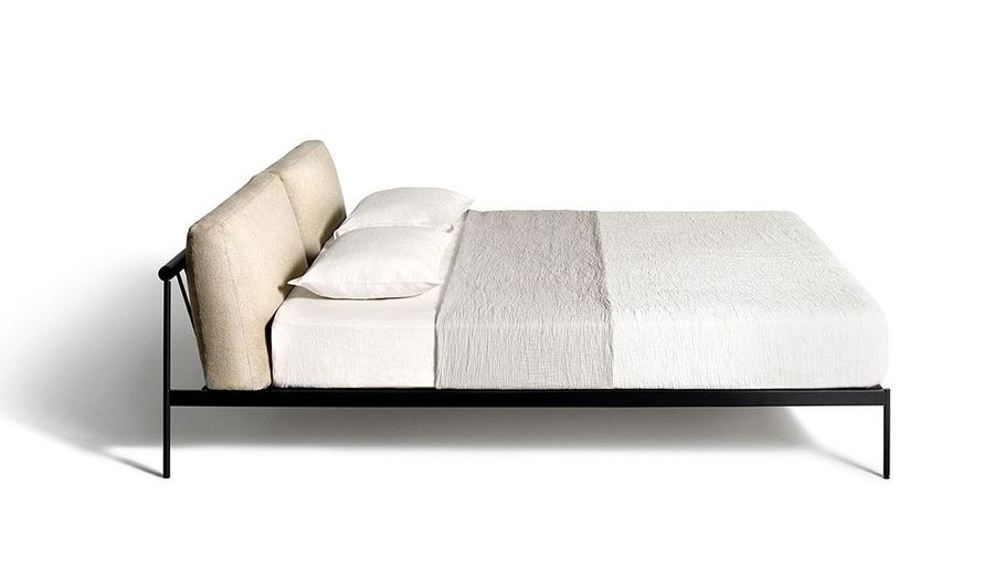 Дизайнерская кровать DePovada Étiquette bed