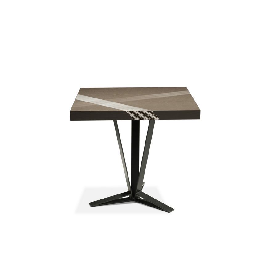 Стол на базе из трех лучей Roche Bobois Track Pedestal