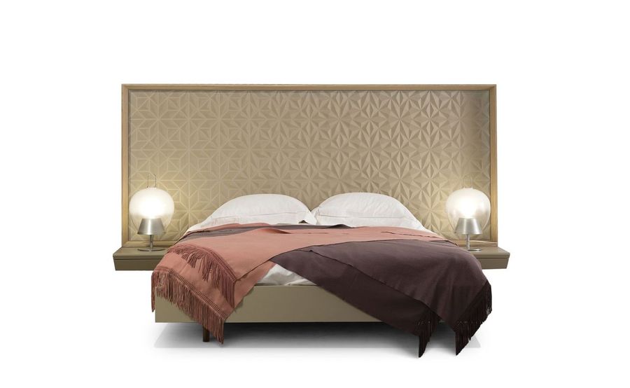 Дизайнерская кровать Roche Bobois Rosace