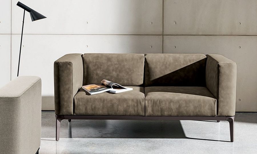 Стильный диван SovetItalia Slim sofa