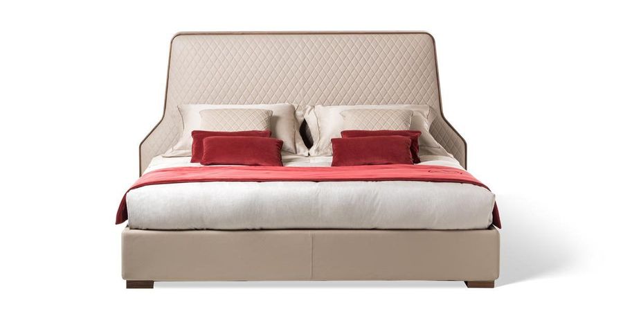 Дизайнерская кровать Medea Divano