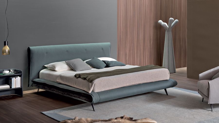 Дизайнерская кровать Bonaldo Saddle bed