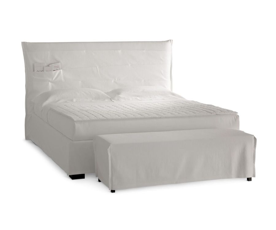 Современная кровать Horm Tasca