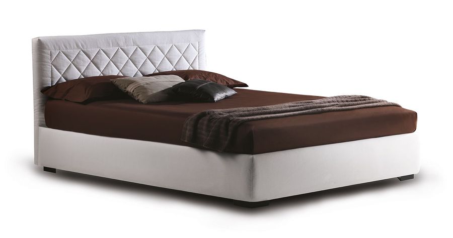 Кровать с мягким изголовьем Milano Bedding Martinica