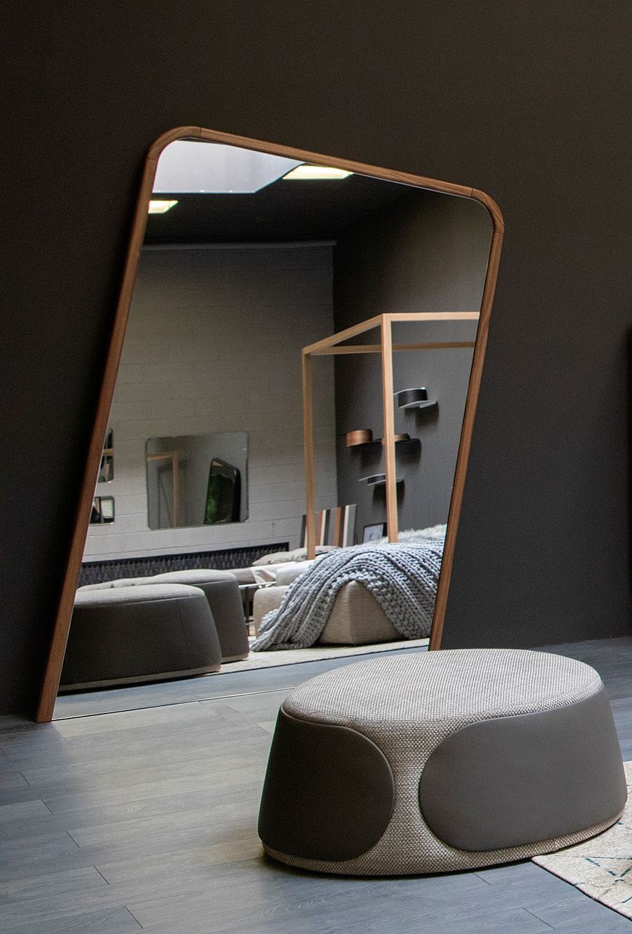 Шикарное зеркало Tonin Casa Tower 6462