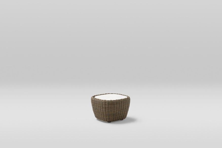 Придиванный стол Point Heritage Woven Side Table