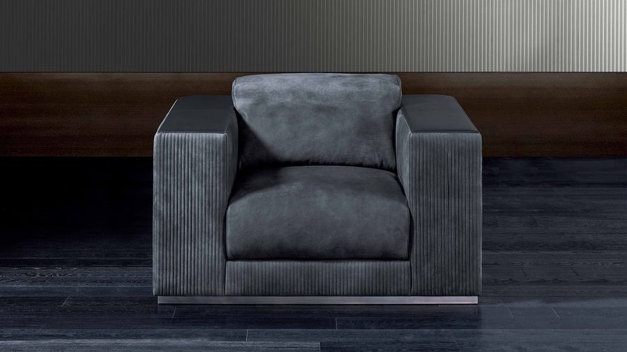 Уютное кресло Rugiano Vogue Armchair