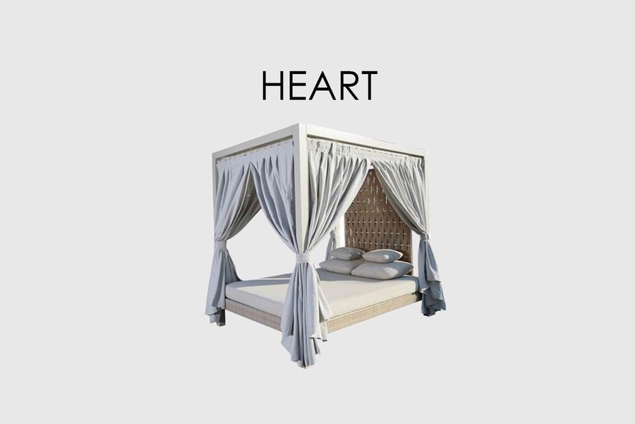 Кровать с балдахином Skyline Design Heart Daybed