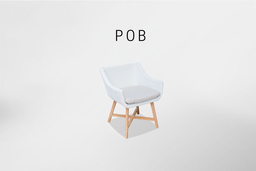 Стул с подлокотниками Skyline Design Pob Dining Armchair