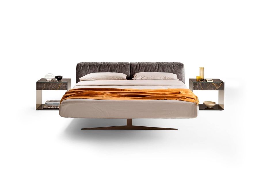 Стильная кровать Lago Steel Bed