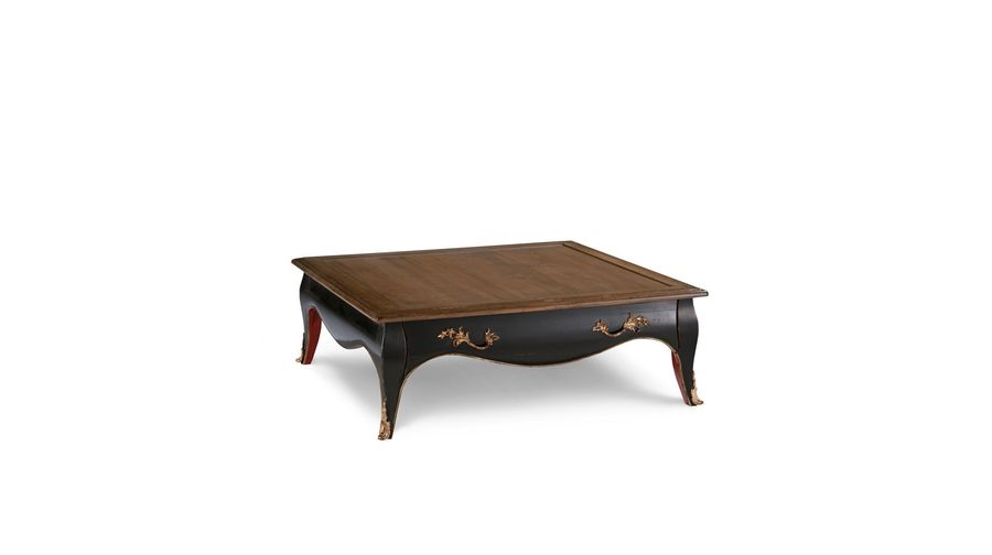 Классический столик Roche Bobois Volutes