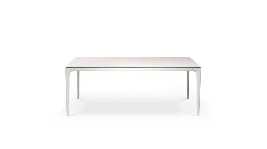 Уличный стол Roche Bobois Parametre Outdoor Dining Table