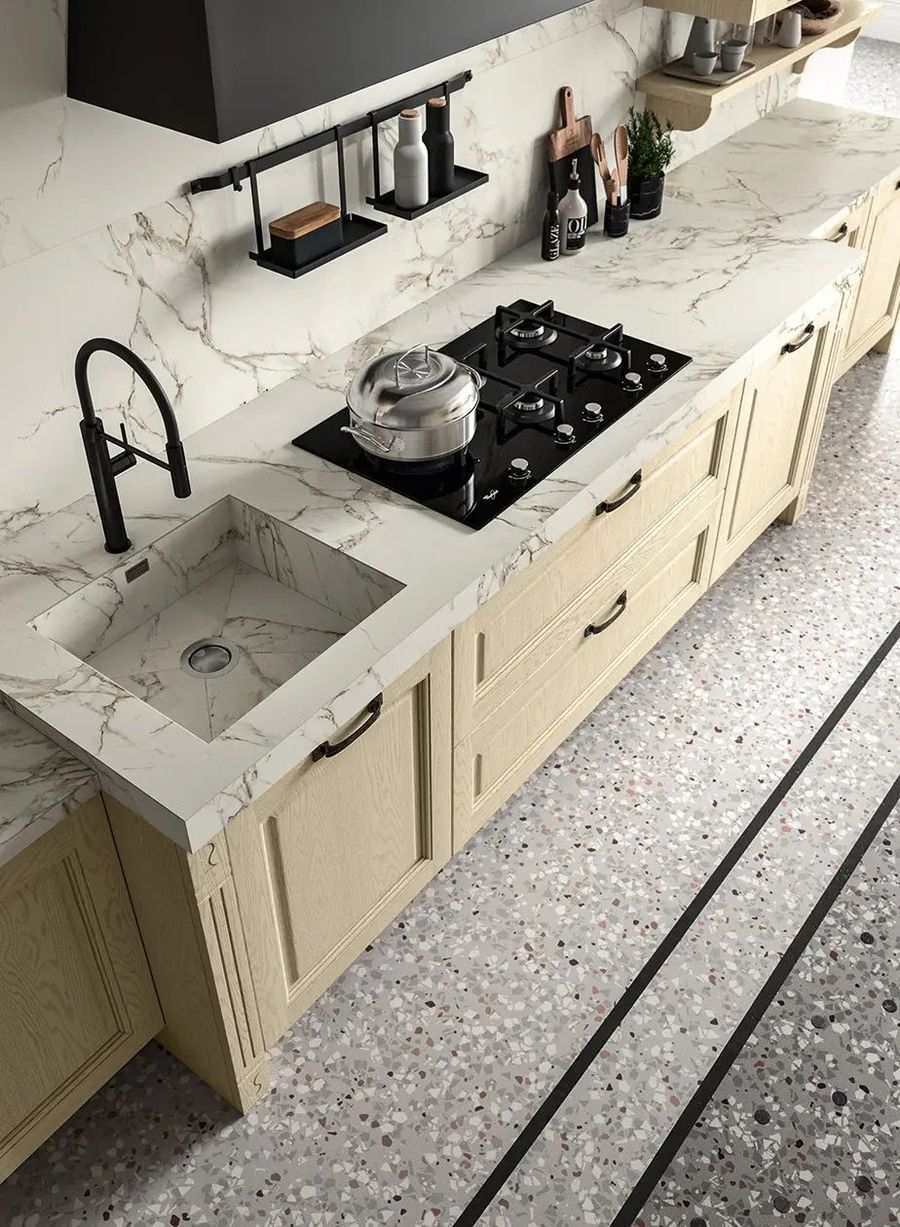 Изящная кухня Arredo3 Emma