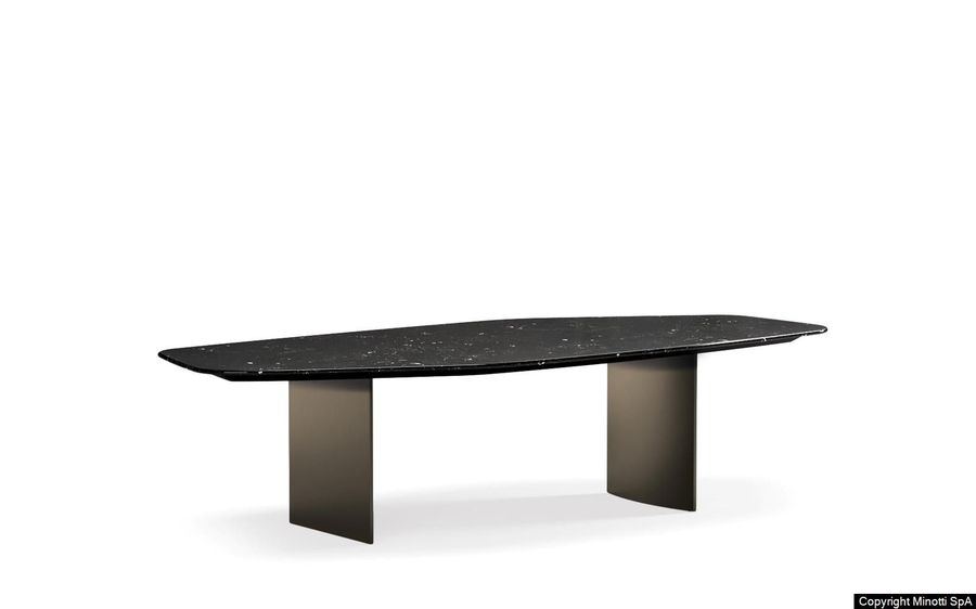 Стильный стол Minotti Linha Livre