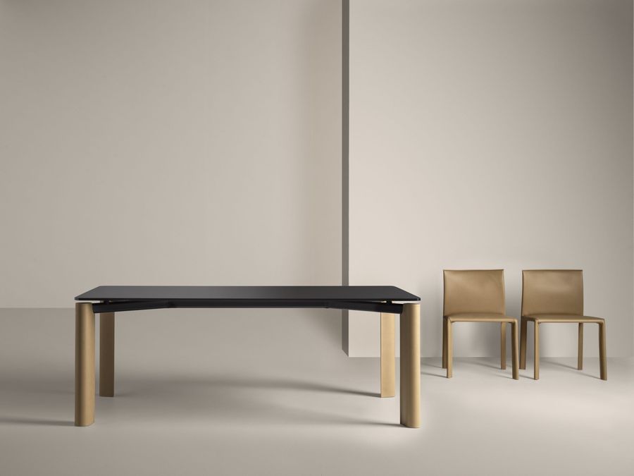 Дизайнерский стол Frag Blom