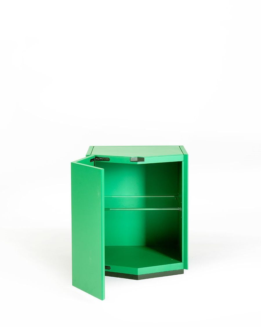 Элегантная тумба Zanotta Z24 Nightstand 728