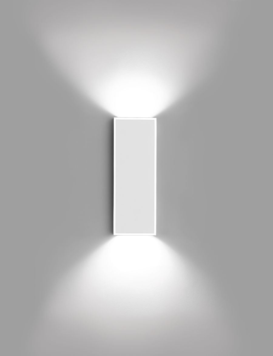 Современный настенный светильник Vibia Alpha 7935
